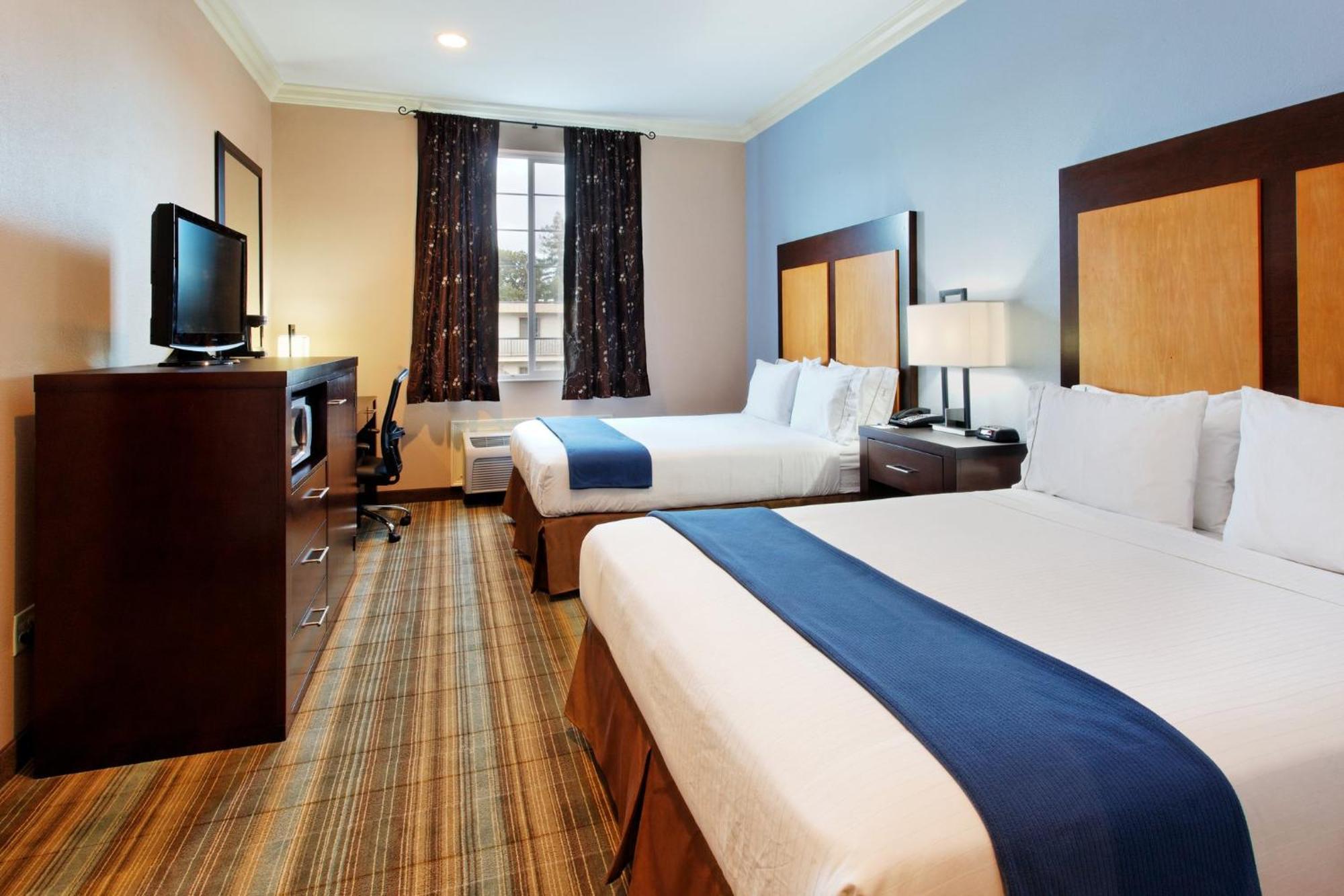 Holiday Inn Express Benicia By Ihg Dış mekan fotoğraf